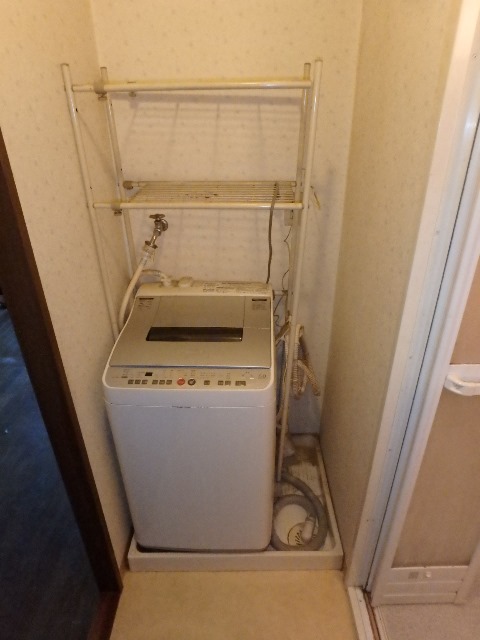 洗濯機置き場 ビフォー