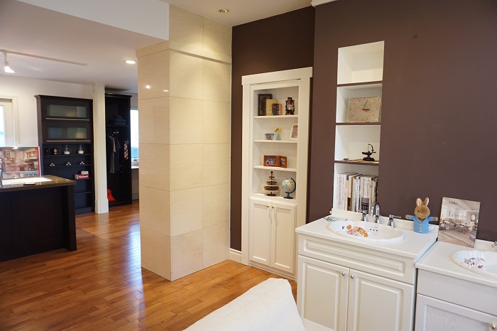 ウェルリフォーム　隠しドア　ジューテックホーム　リフォーム