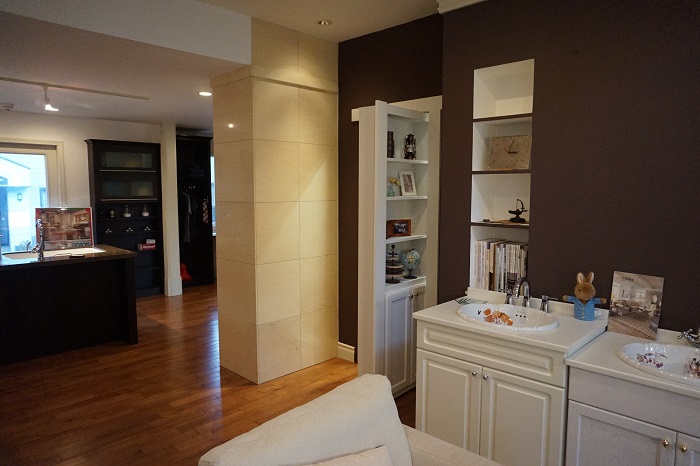 ウェルリフォーム　隠しドア　ジューテックホーム　リフォーム