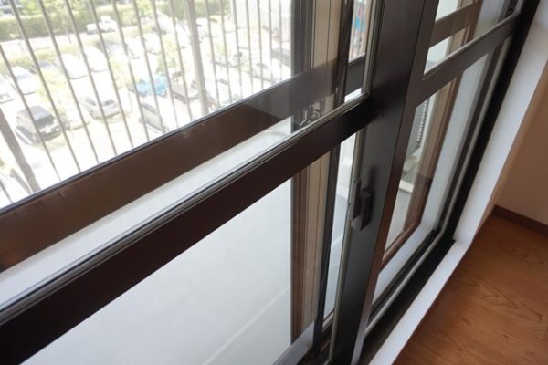ジューテックホーム　ウェルリフォーム　内窓リフォーム　二重窓　カバー工法