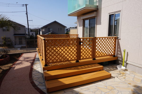 ジューテックホーム　ウェルリフォーム　デッキリフォーム　人工木デッキ　神奈川　横浜　都筑　港北　東京