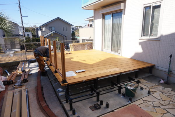 ジューテックホーム　ウェルリフォーム　デッキリフォーム　人工木デッキ　神奈川　横浜　都筑　港北　東京